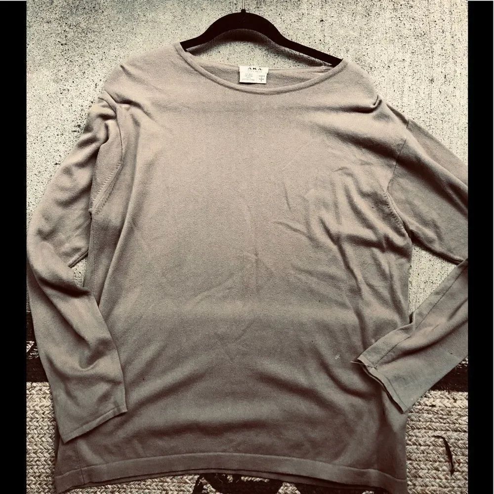 Eddie Bauer long sleeve top